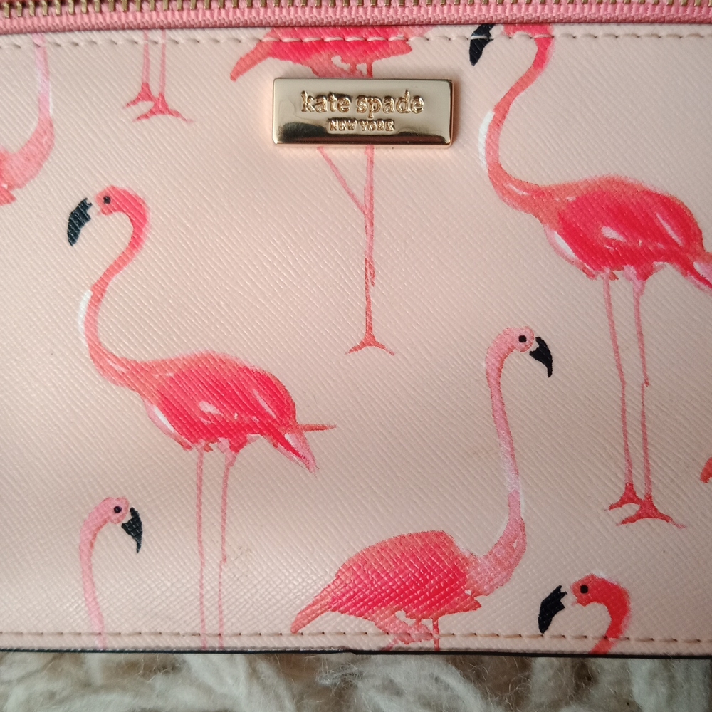 Kate Spade wristlet - Picture 16 of 16